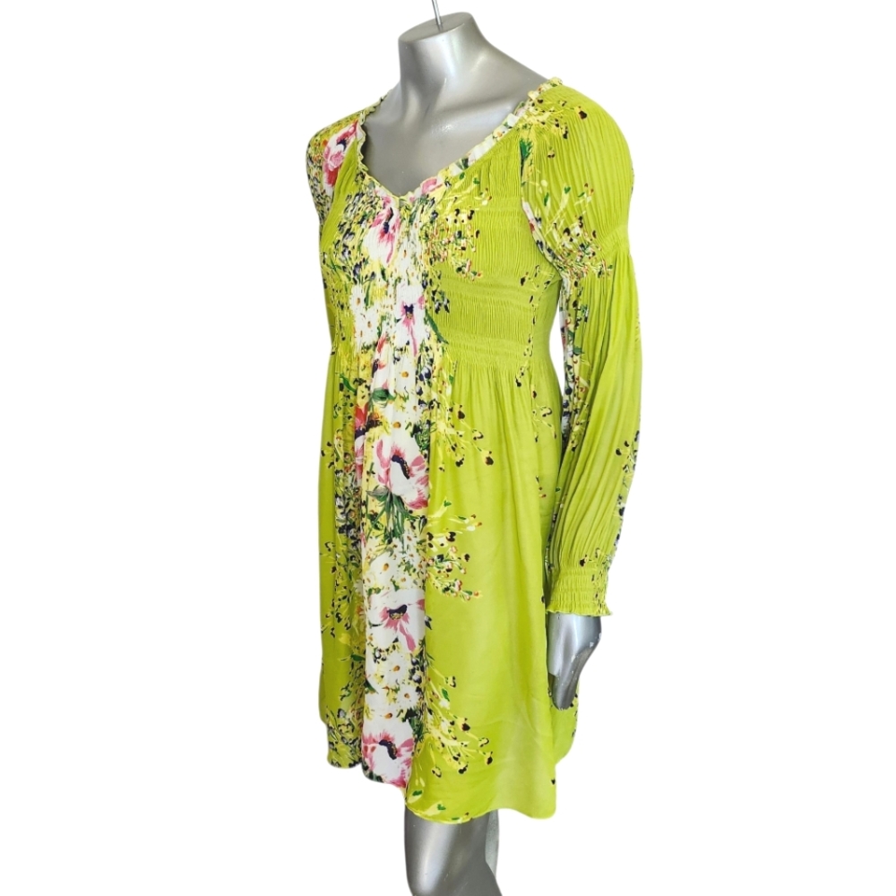 Sunny Leigh Green Floral Boho Peasant Dress Size Medium Long Sleeve Smocked